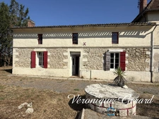 Ensemble immobilier de 300M² 11 pièces sur environ 2976 M²