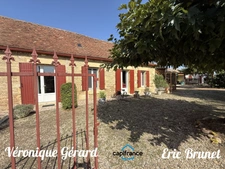 Maison de village en pierre de 126 M² plus studio un de 37 M² pour une surface habitable de 162 M²
