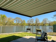 Maison de 134 M² tres LUMINEUSE, en bord de rivière AVEC PROTECTION ANTI INNONDATION PAR GABIONS. CADRE EXCEPTIONNEL