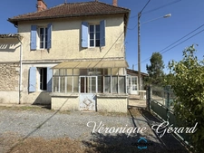 Ensemble immobilier de 300M² 11 pièces sur environ 2976 M²