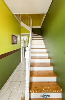 Maison en pierre de 121 M² avec 3 chambres, possibilité 4 , le tout sur 1449 M² de terrain
