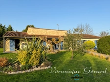 Maison de 134 m² de plain-pied, en pierre, sur plus de 5880 m²