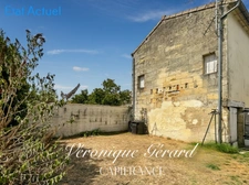 IDEAL Famille ou Investisseurs Maison en Pierre avec cours, jardin et grange
