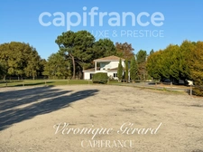 Equestrian property on over 4 hectares with a 133 m² house
