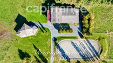Equestrian property on over 4 hectares with a 133 m² house