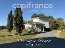 Equestrian property on over 4 hectares with a 133 m² house