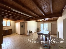 Ensemble immobilier de 300M² 11 pièces sur environ 2976 M²