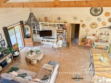 Maison de Plain-pied de 170 M2 en ossature bois, très lumineuse édifiée sur sous-sol.