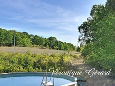 Ensemble immobilier Maison principale de 170 M² et Gîte de 80 M² pour une surface habitable totale de 250 M²