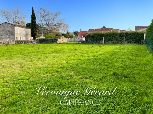 Terrain à vendre viabilisé de 600 m²
