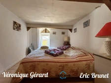 Maison de village en pierre de 126 M² plus studio un de 37 M² pour une surface habitable de 162 M²