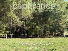 Equestrian property on over 4 hectares with a 133 m² house