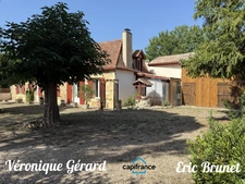 Maison de village en pierre de 126 M² plus studio un de 37 M² pour une surface habitable de 162 M²