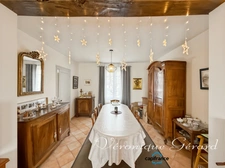 Maison en pierre de 121 M² avec 3 chambres, possibilité 4 , le tout sur 1449 M² de terrain
