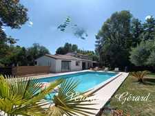MAISON FAMILIALE ET LUMINEUSE 4 CHAMBRES AVEC PISCINE ET JARDIN ENTIEREMENT CLOS