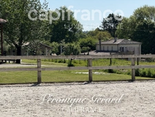 Propriété Equestre de 178 m² avec Longère et Installation Equestre à SALLEBOEUF