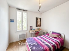 IDEAL Famille ou Investisseurs Maison en Pierre avec cours, jardin et grange