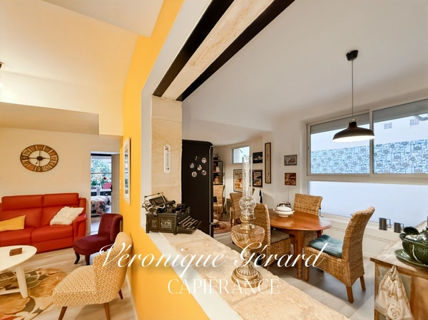 Appartement 2 chambres, prêt à vivre de 70 M2 avec 2 places de parking