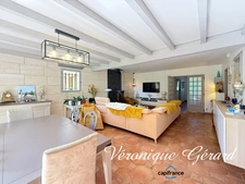 Maison Plain-Pied de 173 M² 6 chambres sur plus de 3000 m² de terrain.