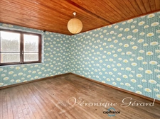 Maison en pierre de 150 M²  avec travaux à SAINT VIVIEN DE MONSEGUR