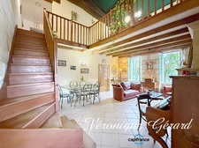 Maison en pierre de 204 M² 3 chambres sur 4984 M² de terrain entièrement clos