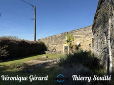 Maison en pierre de 114 M² partagée entre Histoire et Modernité