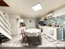 Maison de village en pierre de 126 M² plus studio un de 37 M² pour une surface habitable de 162 M²