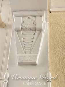 IDEAL Famille ou Investisseurs Maison en Pierre avec cours, jardin et grange