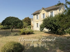 Ancien Presbytère en pierre de 179 M², 8 pièces 