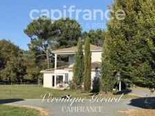 Equestrian property on over 4 hectares with a 133 m² house