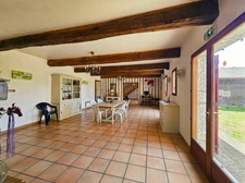 Dpt Hautes Pyrénées (65), à vendre MOMERES maison avec chambres d'hôtes P14 de 453 m² - Terrain de 3 744,00 m² 