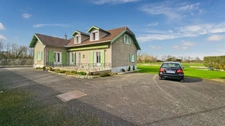 Maison à vendre 6 pièces avec grand garage et parc arboré AUREILHAN (65)