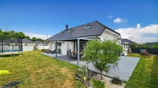 Maison récente à vendre 6 pièces 4 chambres avec double garage et jardin LOUEY (65)