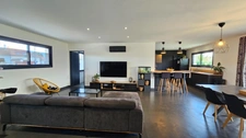 Maison à vendre 6 pièces avec jardin , garage et piscine OURSBELILLE (65)