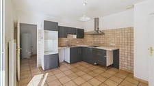 Maison à vendre 5 pièces, 4 chambres avec jardin et garage à LALOUBERE (65)