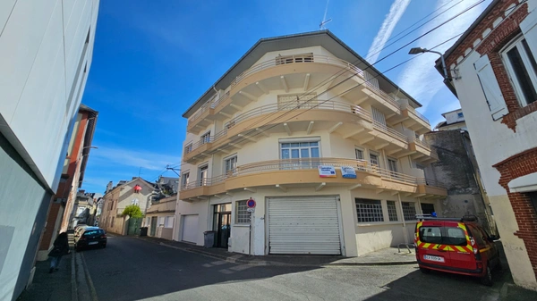 Appartement à vendre 2 pièces avec balcon et cave en hyper centre TARBES (65)