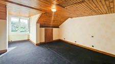 Maison à vendre 6 pièces avec grand garage et parc arboré AUREILHAN (65)
