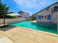 maison à vendre 4 pièces TARBES (65)avec piscine et double garage