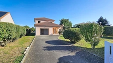 Maison à vendre 5 pièces, 4 chambres avec jardin et garage à LALOUBERE (65)