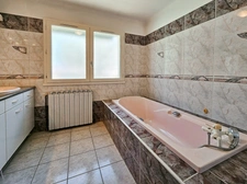 maison à vendre 4 pièces TARBES (65)avec piscine et double garage