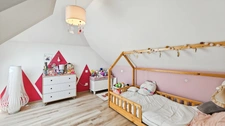 Maison récente à vendre 6 pièces 4 chambres avec double garage et jardin LOUEY (65)