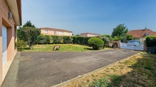 Maison à vendre 5 pièces, 4 chambres avec jardin et garage à LALOUBERE (65)