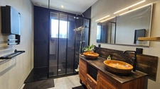 Maison à vendre 6 pièces avec jardin , garage et piscine OURSBELILLE (65)