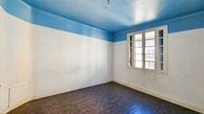 Immeuble à rénover avec local commercial + 2 T5 à vendre TARBES (65)