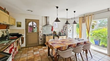 Maison de plain-pied – 132 m² avec garage– Terrain 1 000 m² – Économique et immédiatement habitable à vendre 5 pièces MOMERES (65)