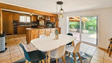 Maison à vendre 5 pièces avec jardin et piscine LEMBEYE (64)