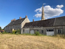 Corps de ferme à vendre 15 pièces ACY EN MULTIEN (60)