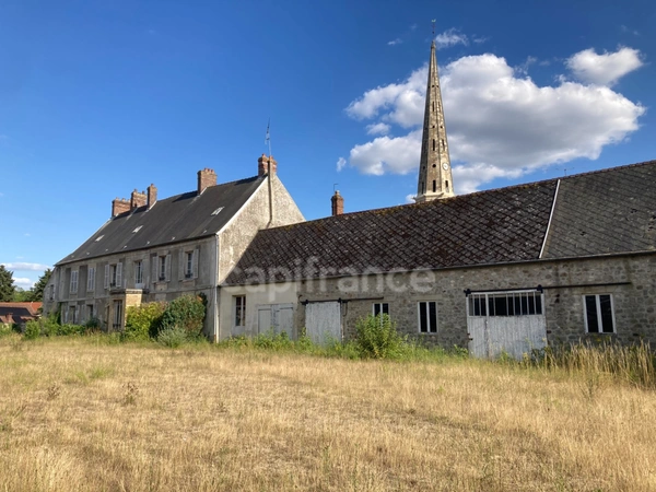 Corps de ferme à vendre 15 pièces ACY EN MULTIEN (60)