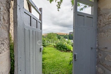 Propriété à vendre 8 pièces à FISMES (51)
