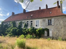 Corps de ferme à vendre 15 pièces ACY EN MULTIEN (60)